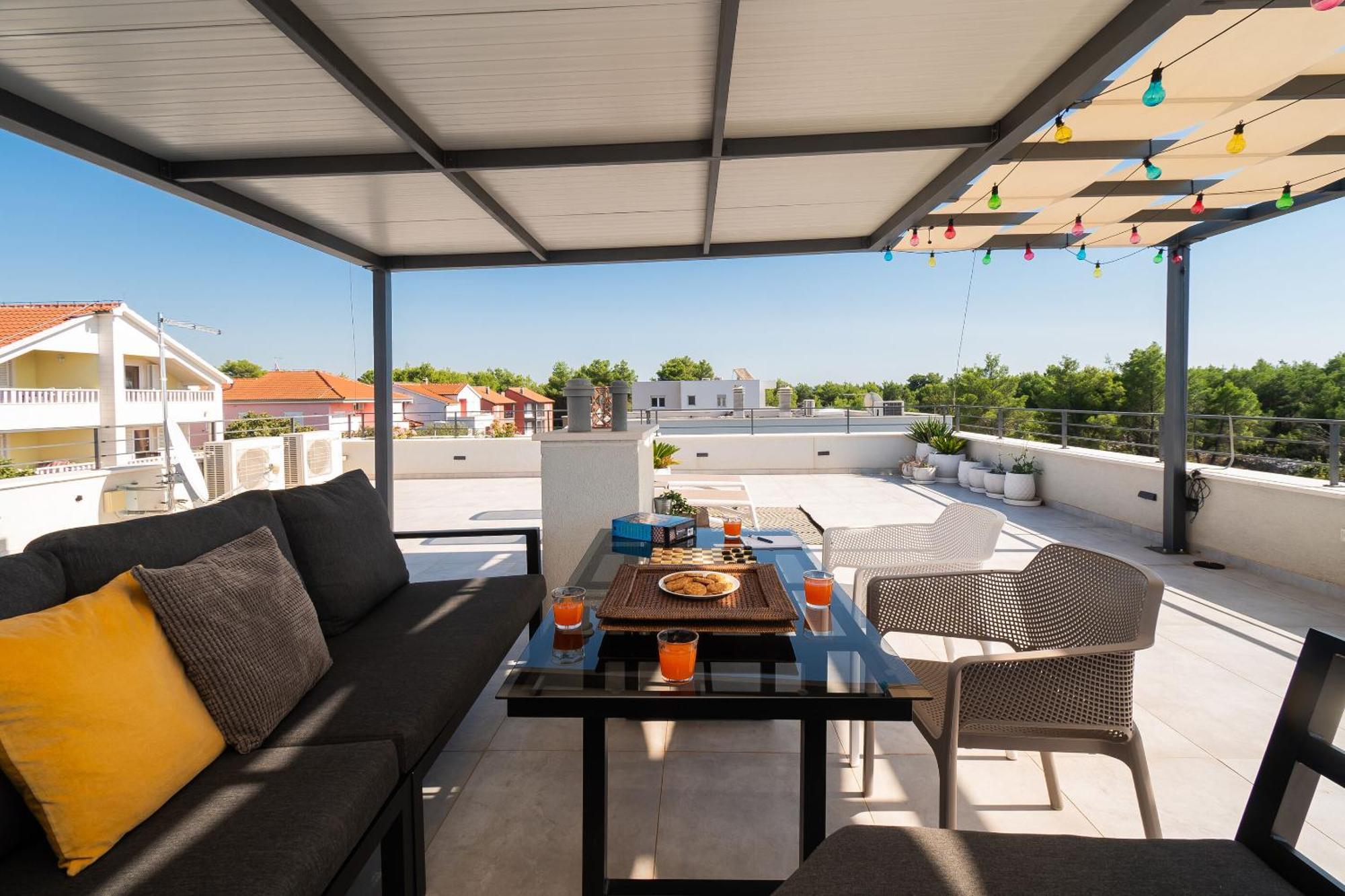 Apartments Villa Adriana I Срима Екстериор снимка